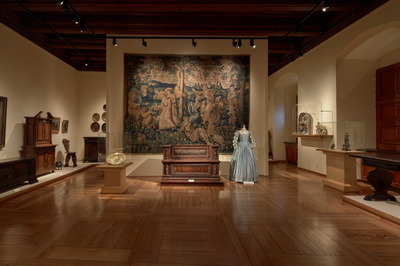 Zdjęcie - I Zamek od piwnic po dach